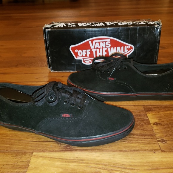 Vans Classic Black Suede/ Red Shoe - Picture 5 of 8